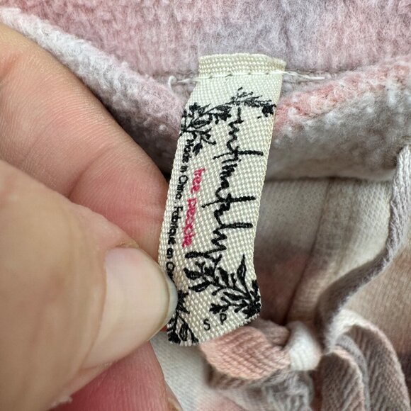 Free People sweatshirt shorts tie dye set woman’s size small - Picture 6 of 13